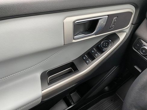 Certified 2022 Ford Explorer XLT w/ Equipment Group 202A image 56