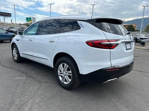 Used 2019 Buick Enclave Essence FWD image 5
