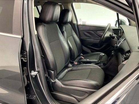 Used 2017 Buick Encore Preferred image 6