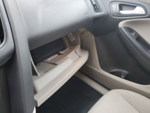 Used 2016 Ford Focus SE image 22