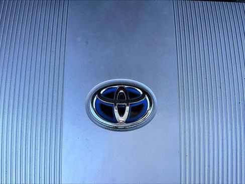 Used 2017 Toyota Highlander Limited Platinum AWD/4WD image 32