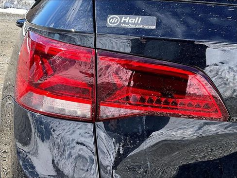 Used 2022 Volkswagen Taos SE image 22