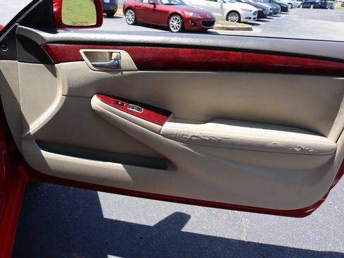 Used 2004 Toyota Solara SLE FWD image 13