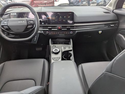 New 2026 Kia Sportage EX AWD/4WD image 13