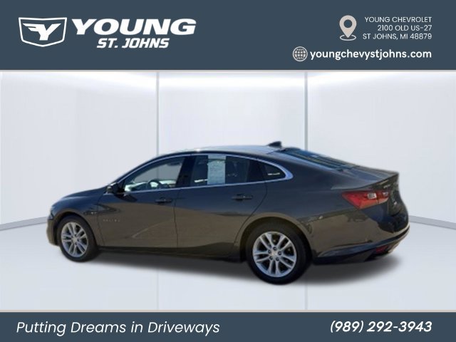 Certified 2017 Chevrolet Malibu LT w/ Leather Package FWD image 5