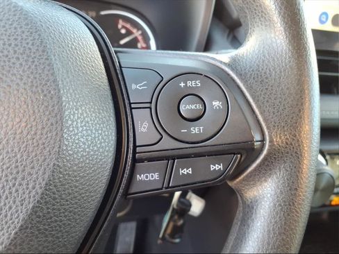 Certified 2023 Toyota RAV4 LE image 23