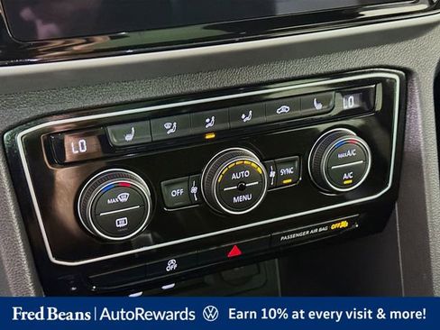 Used 2023 Volkswagen Atlas Cross Sport SE w/ Panoramic Sunroof Package AWD/4WD image 20