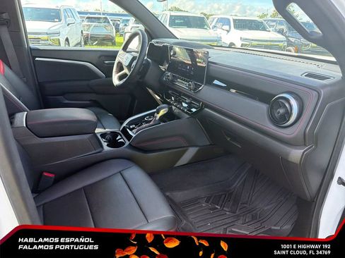 Used 2023 Chevrolet Colorado Z71 w/ Z71 Convenience Package 2 AWD/4WD image 28