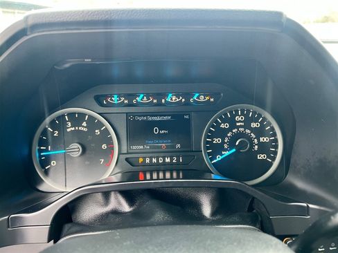 Used 2016 Ford F150 XLT w/ Equipment Group 301A Mid image 26