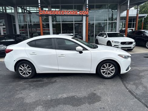 Used 2014 MAZDA MAZDA3 i Touring FWD image 2