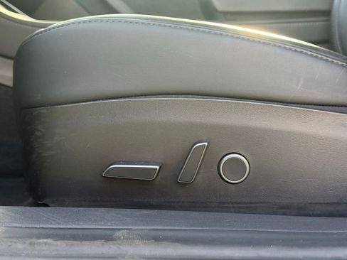 Used 2023 Tesla Model 3 Standard Range image 13