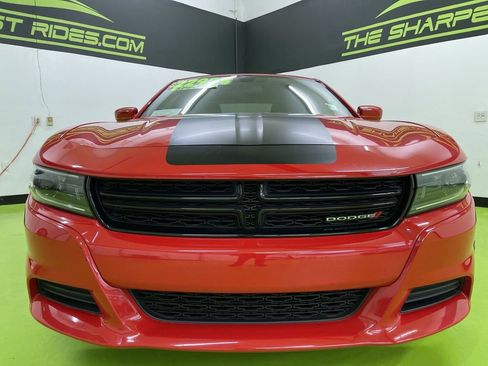 Used 2022 Dodge Charger SXT image 3