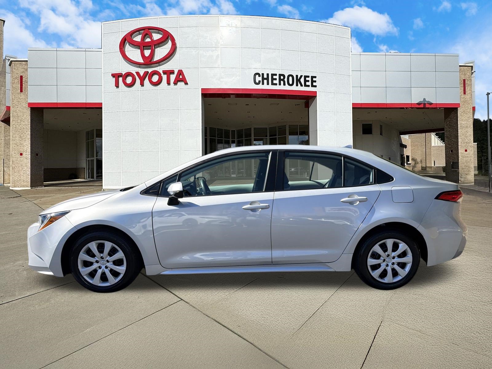 Used 2024 Toyota Corolla LE FWD image 6