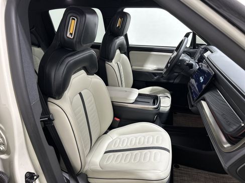 Used 2025 Rivian R1T Adventure AWD/4WD image 23
