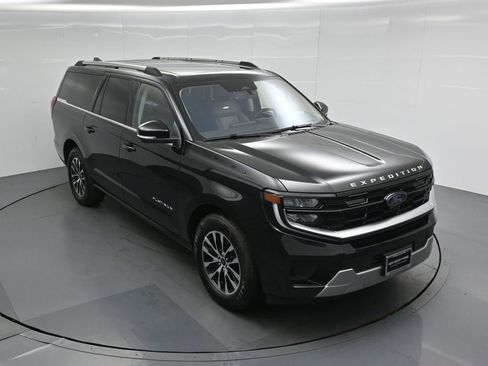 Certified 2025 Ford Expedition Max Platinum AWD/4WD image 38