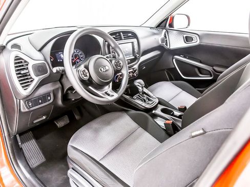 Used 2021 Kia Soul LX FWD image 26