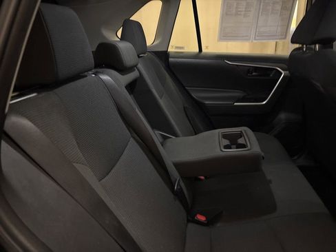 Used 2024 Toyota RAV4 LE AWD/4WD image 20