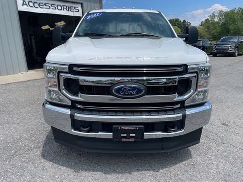 Used 2021 Ford F250 XL w/ STX Appearance Package AWD/4WD image 2