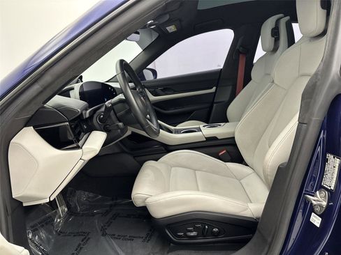 Used 2020 Porsche Taycan Turbo image 25
