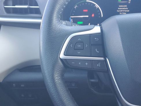 Certified 2021 Toyota Sienna XLE image 35