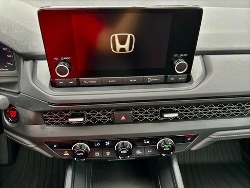 New 2025 Honda Accord SE image 14