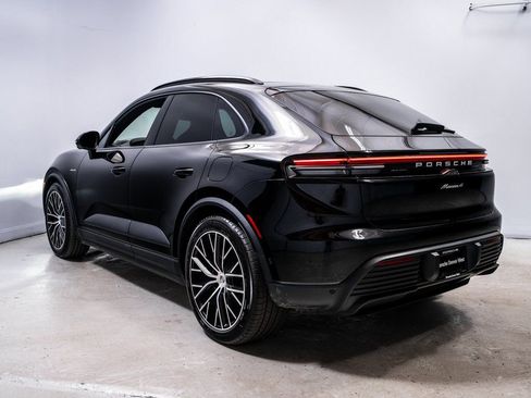 New 2026 Porsche Macan 4 Electric AWD/4WD image 3