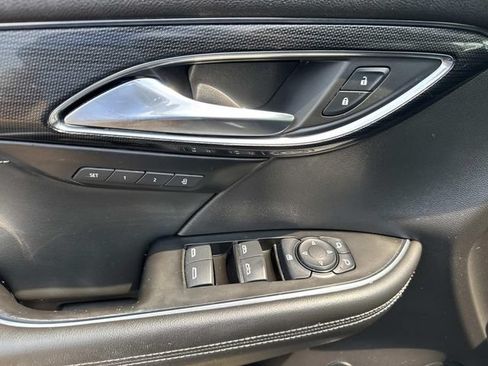 Used 2021 Buick Envision Essence w/ Technology Package I FWD image 26