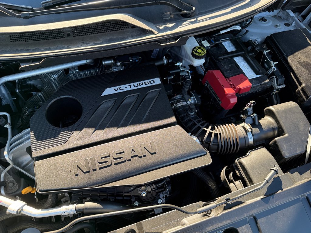 Used 2025 Nissan Rogue SV AWD/4WD image 31
