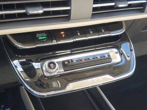 New 2026 Lincoln Corsair Premiere image 22