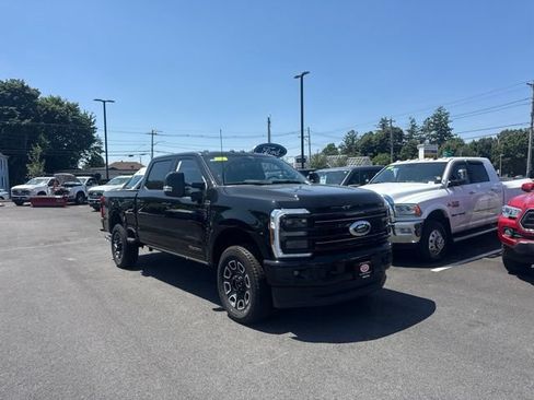 New 2026 Ford F250 Platinum AWD/4WD image 3