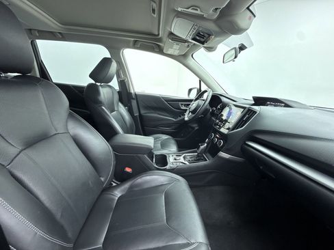 Used 2020 Subaru Forester Limited image 14