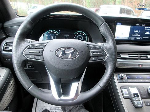 Used 2020 Hyundai Palisade Limited image 10