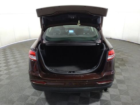 Used 2019 Ford Fusion SE FWD image 29