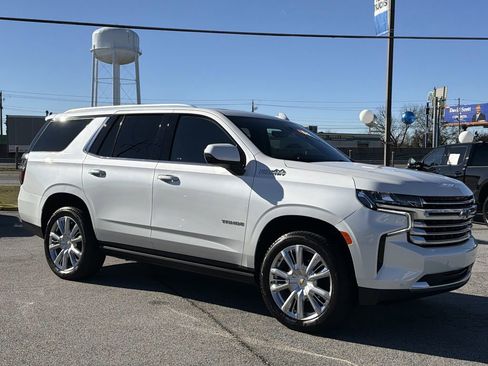 Used 2024 Chevrolet Tahoe High Country w/ Premium Package image 30