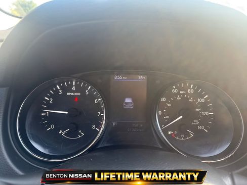 Used 2020 Nissan Rogue Sport S image 13