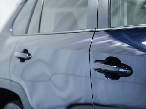 Used 2025 Toyota RAV4 XLE AWD/4WD image 13