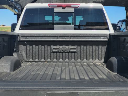 Used 2026 GMC Sierra 3500 SLT w/ SLT Premium Package AWD/4WD image 24