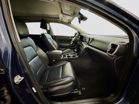 Used 2017 Kia Sportage EX w/ EX Premium Package image 32