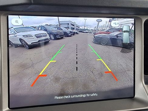Used 2025 Ford Bronco Outer Banks AWD/4WD image 18