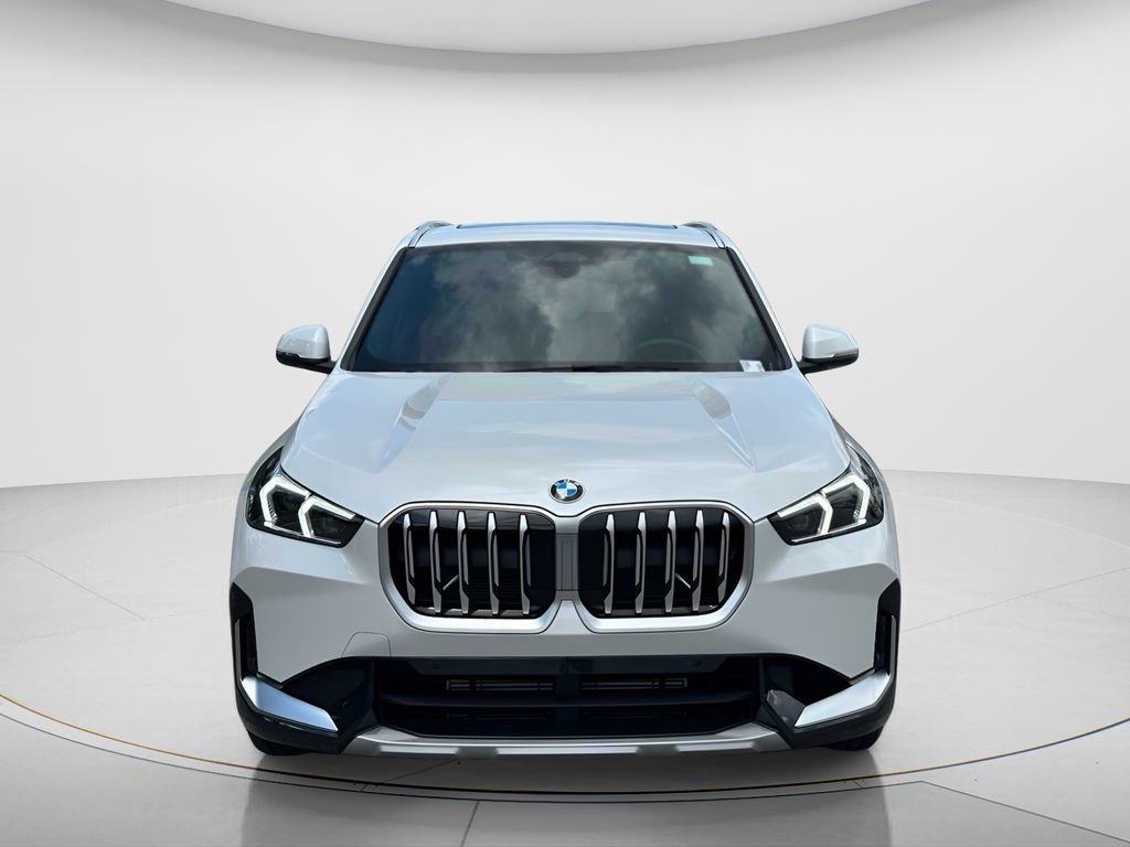 New 2026 BMW X1 xDrive28i w/ Convenience Package AWD/4WD image 2