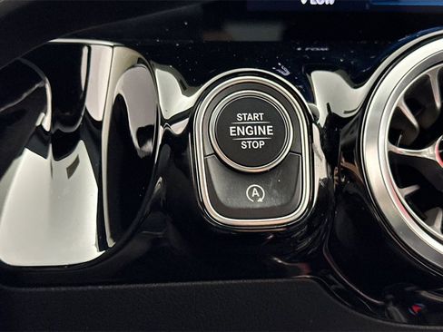 Certified 2023 Mercedes-Benz GLA 250 image 25