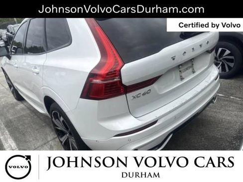 Used 2024 Volvo XC60 B5 Ultimate AWD/4WD image 3