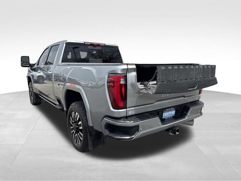 Certified 2025 GMC Sierra 2500 Denali Ultimate AWD/4WD image 7
