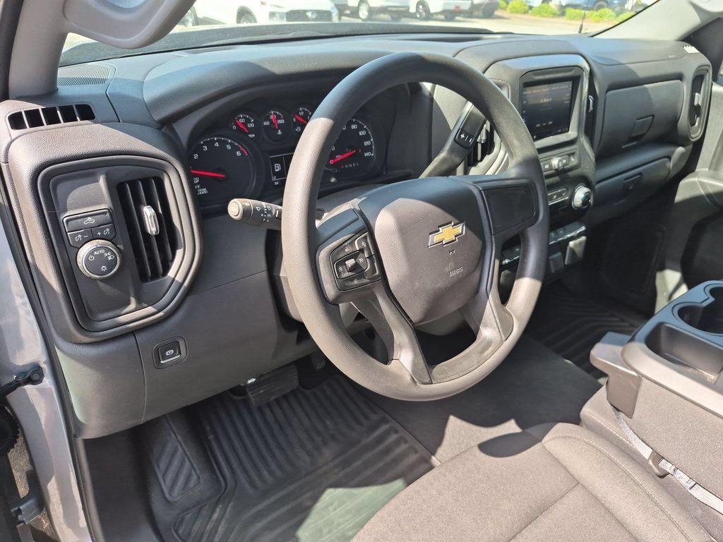 Used 2024 Chevrolet Silverado 1500 Custom RWD image 14