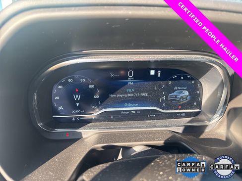 Used 2022 Chevrolet Tahoe LT image 3