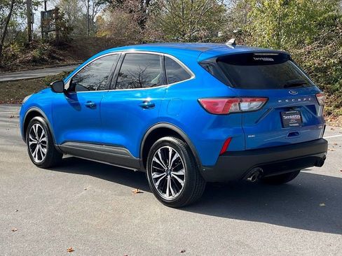 Used 2021 Ford Escape SE w/ SE Sport Appearance Package AWD/4WD image 22