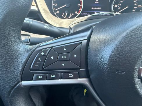 Used 2023 Nissan Altima 2.5 SV FWD image 12