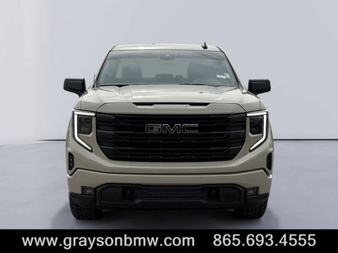 Used 2023 GMC Sierra 1500 Elevation image 8