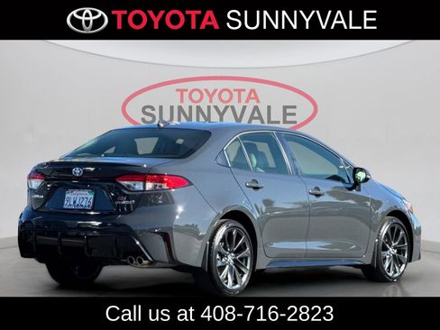 Used 2024 Toyota Corolla SE FWD image 4