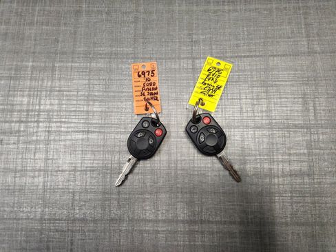Used 2010 Ford Fusion SE FWD image 15
